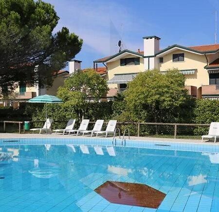 Residence Marco Polo Eraclea Mare Exterior photo